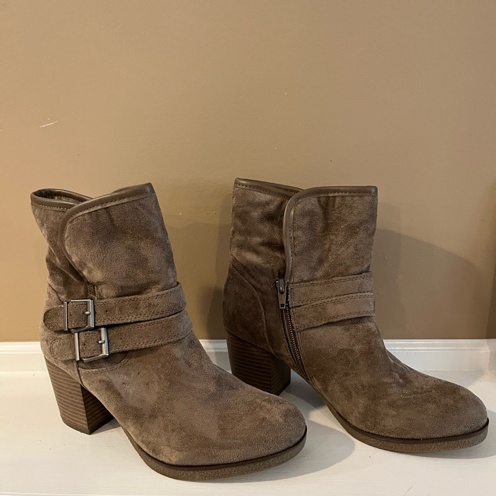 Women's Tan Ankle Boots